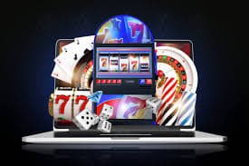 Filipino player accessing slot online games on online perya via mobile